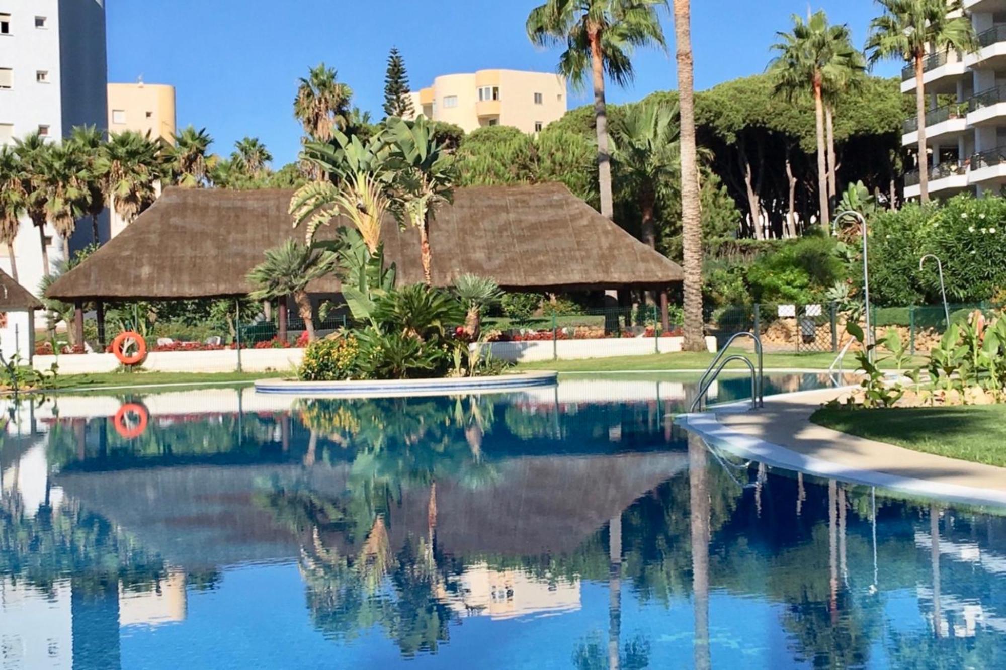 Mi Capricho 2D Beachfront- Apartment With Sea View - Costa Del Sol Sitio de Calahonda Bagian luar foto