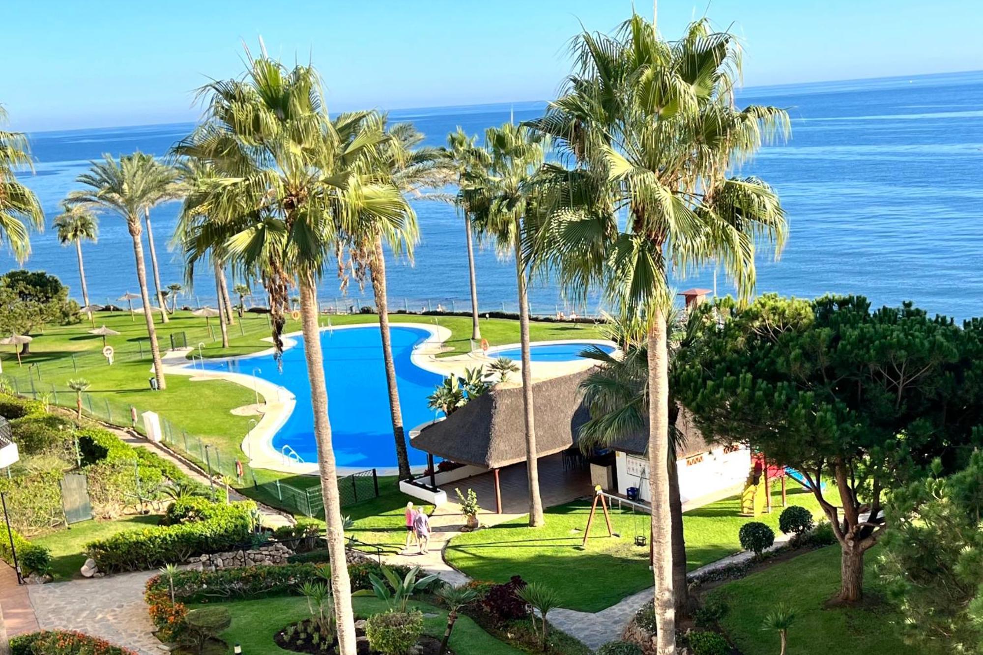 Mi Capricho 2D Beachfront- Apartment With Sea View - Costa Del Sol Sitio de Calahonda Bagian luar foto