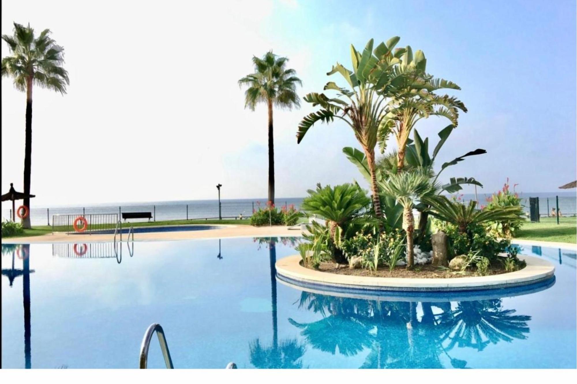 Mi Capricho 2D Beachfront- Apartment With Sea View - Costa Del Sol Sitio de Calahonda Bagian luar foto